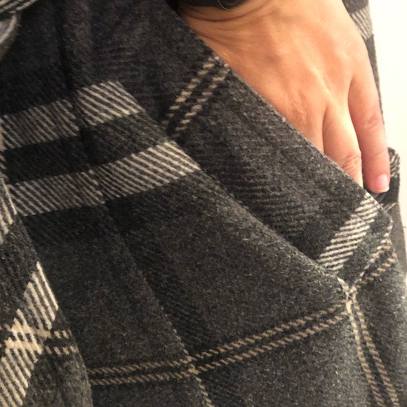 Very warm lined wool coat - Picture 5 of 5